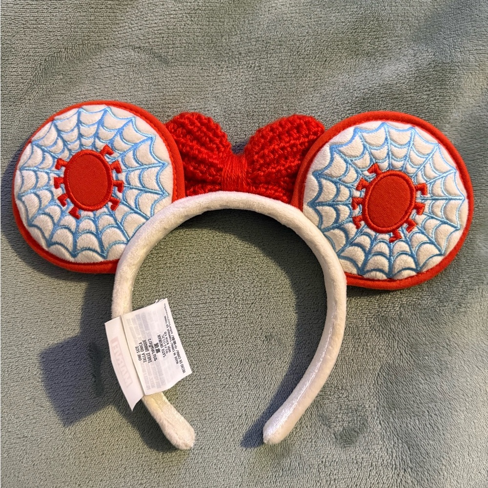 Disney Spider-Man Ears with Red Bow - Picture 2 of 2